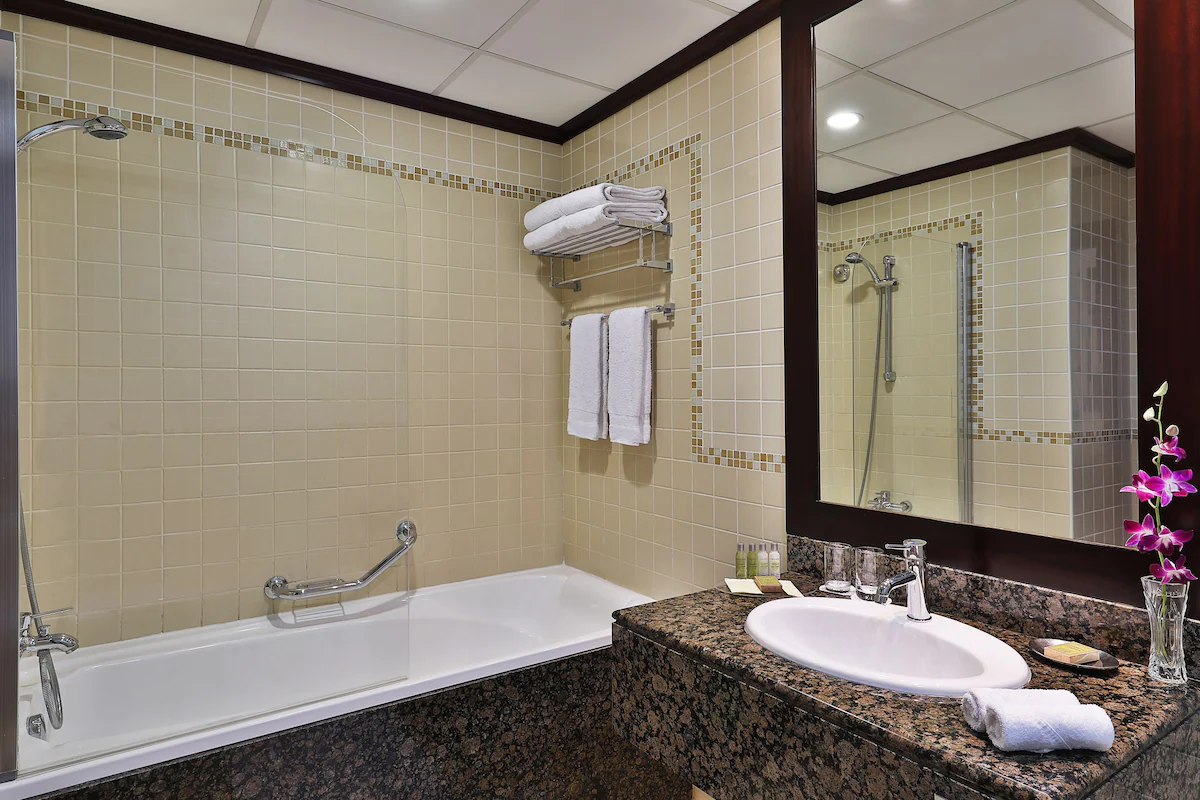 سرویس بهداشتی و حمام هتل هیلتون دبی جمیرا